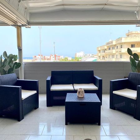Bella Luna Apulian Living - Puglia Mia Apartments โมโนโปลี ภายนอก รูปภาพ