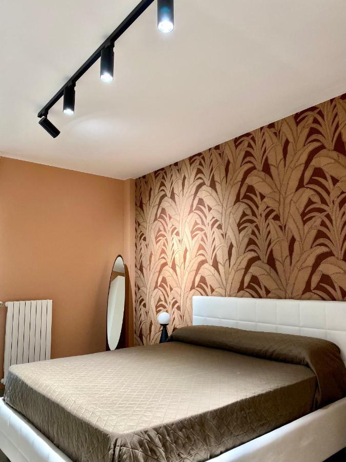 Bella Luna Apulian Living - Puglia Mia Apartments โมโนโปลี ภายนอก รูปภาพ