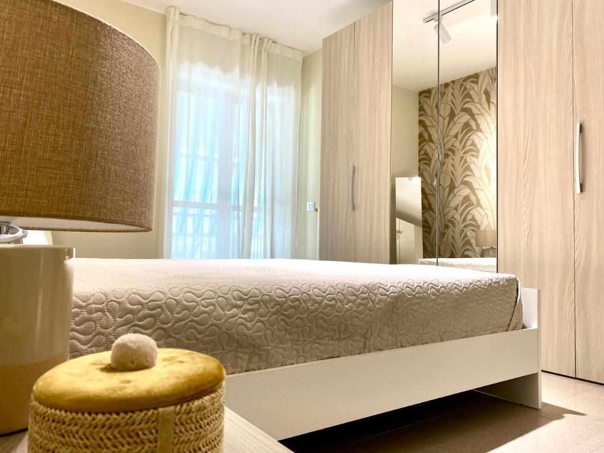 Bella Luna Apulian Living - Puglia Mia Apartments โมโนโปลี ภายนอก รูปภาพ